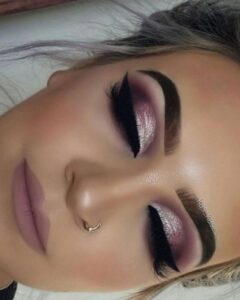 Sombra de ojos 4 recomendada para maquillaje con purpurina